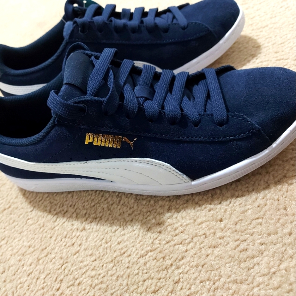 Puma sneakers